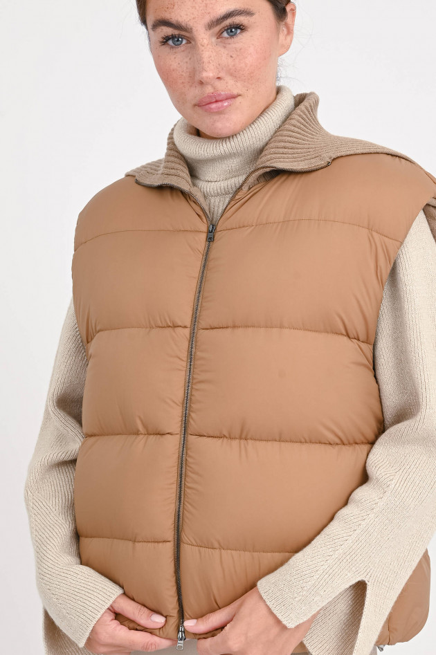 Herno Gilet mit Strickkragen in Camel