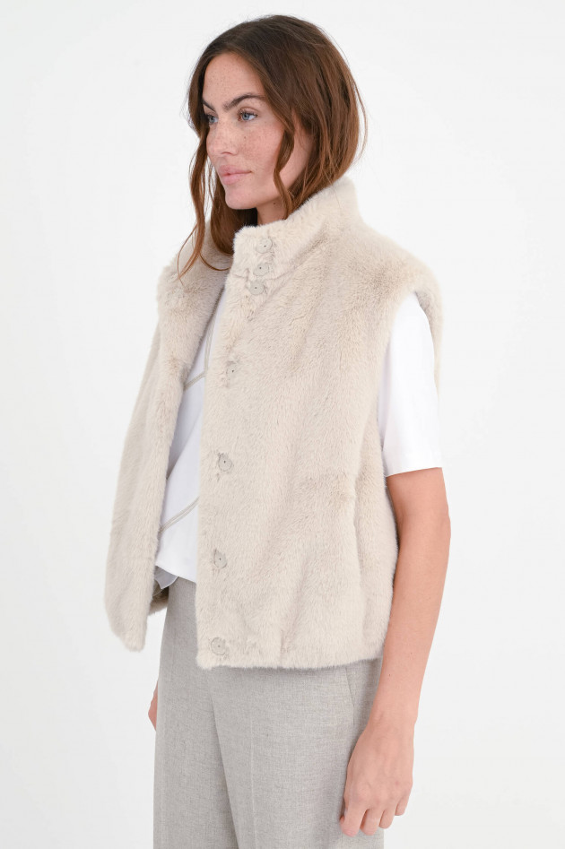 Herno Faux Fur Gilet mit Druckknöpfe in Chantilly