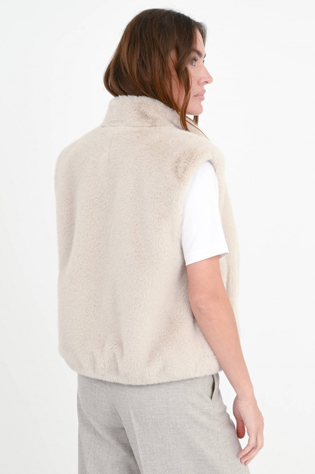 Herno Faux Fur Gilet mit Druckknöpfe in Chantilly