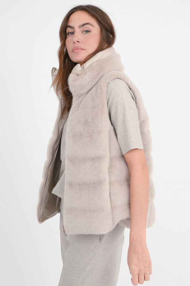 Herno Faux Fur Gilet in Chantilly