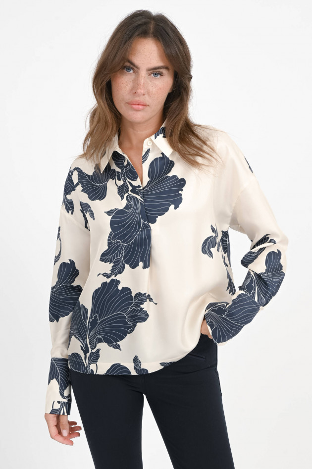herzen´S angelegenheit Gemusterte Seidenbluse in Creme/Navy