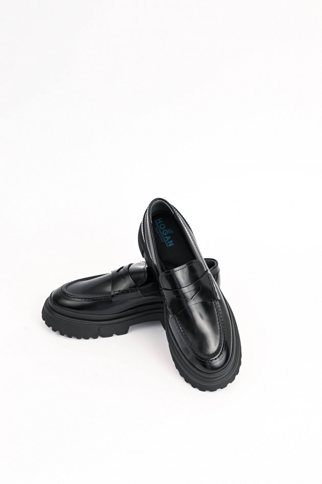 Hogan Loafer aus Glattleder in Schwarz
