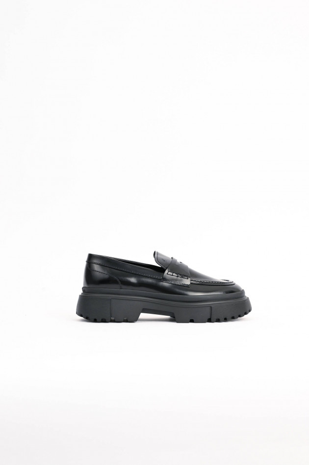 Hogan Loafer aus Glattleder in Schwarz
