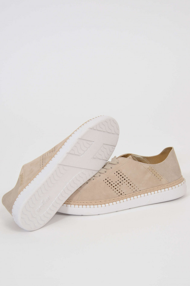 Hogan Sneakers aus Veloursleder in Beige