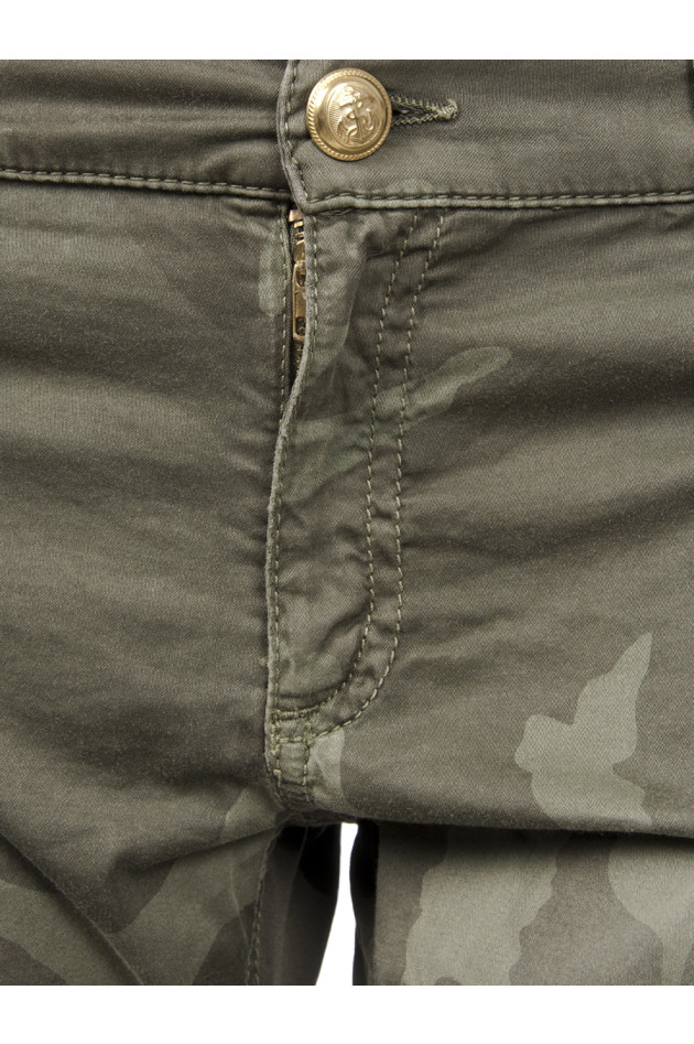 Monocrom Hose Camouflage in Oliv