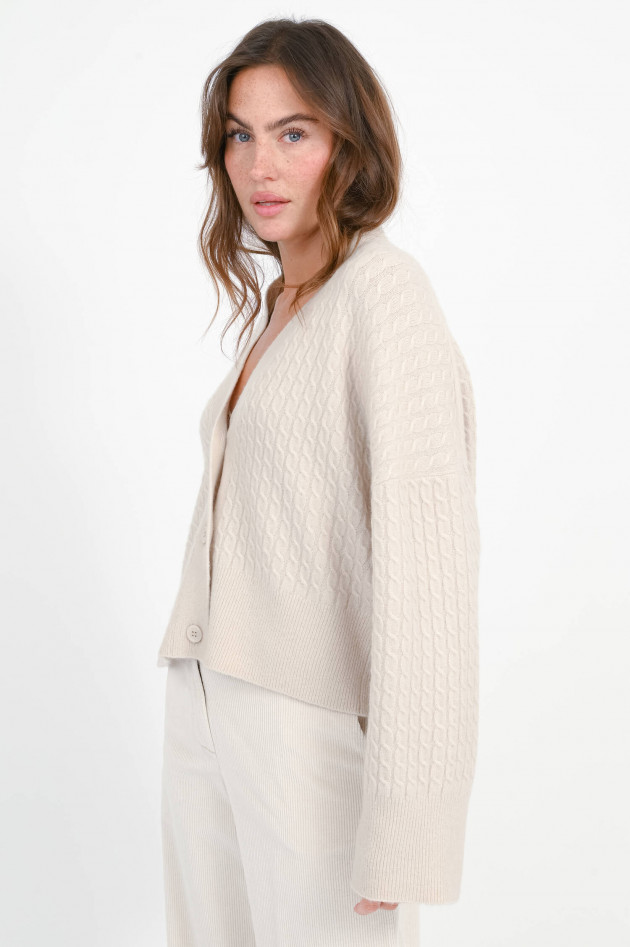 I Heart  Strickjacke mit Zopfstrick in Beige