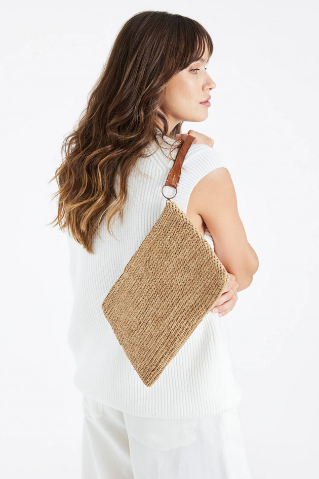 Ibeliv Clutch AMPY mit Lederriemen in Natur