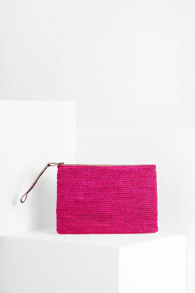 Ibeliv Clutch AMPY mit Lederriemen in Fuchsia