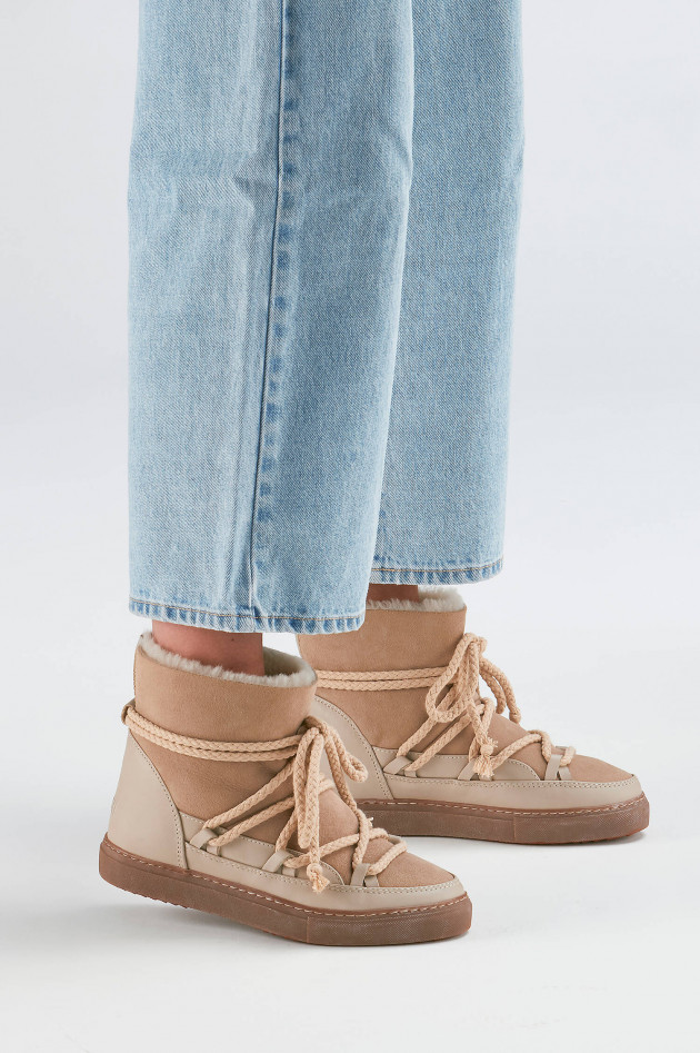 Inuikii Lammfell-Boot in Beige/Sand