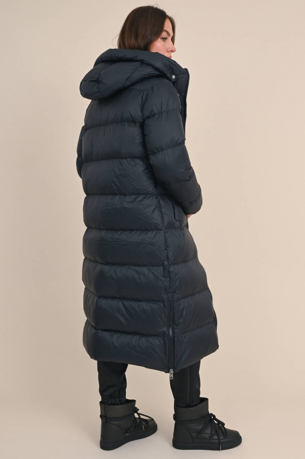 IQ Studio Daunenmantel CARA in Schwarz