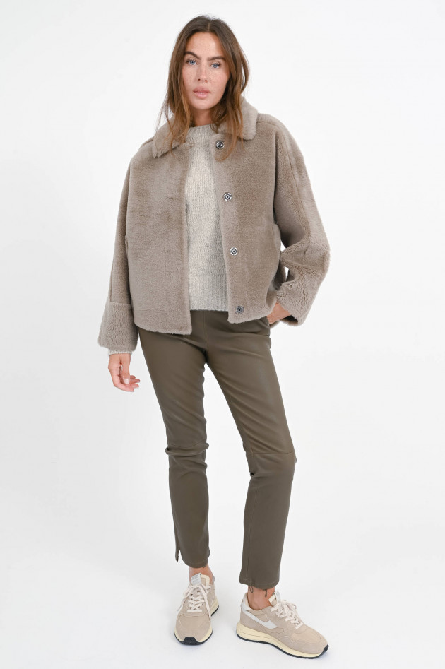 IQ Studio Kunstfelljacke in Taupe