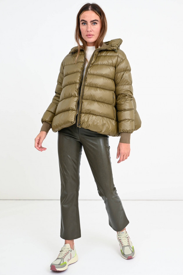 JNBY Kurze Daunenstepp-Jacke mit A-Form in Oliv