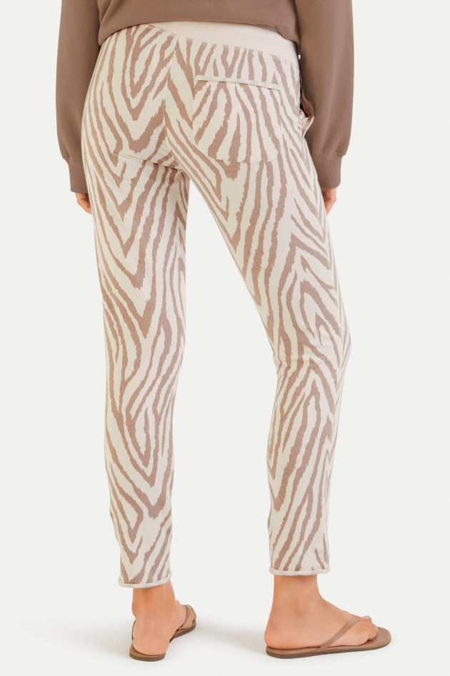 Juvia Sweatpants im Zebra-Design in Creme/Tabacco