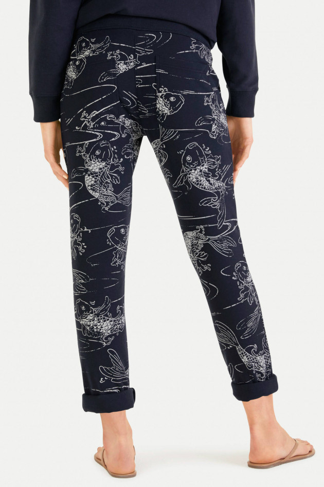 Juvia Relaxed Fit Sweatpants mit Allover-Print in Navy