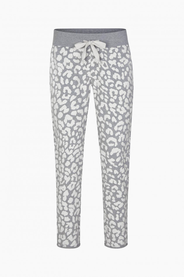 Juvia Sweatpants im Leo-Design in Grau/Weiß