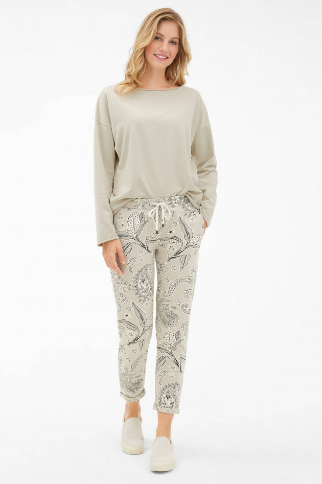 Juvia Sweatpants mit Tropical Print in Graugrün