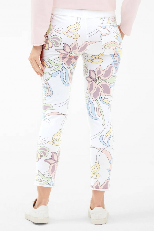 Juvia Sweatpants mit Allover Print in Weiß