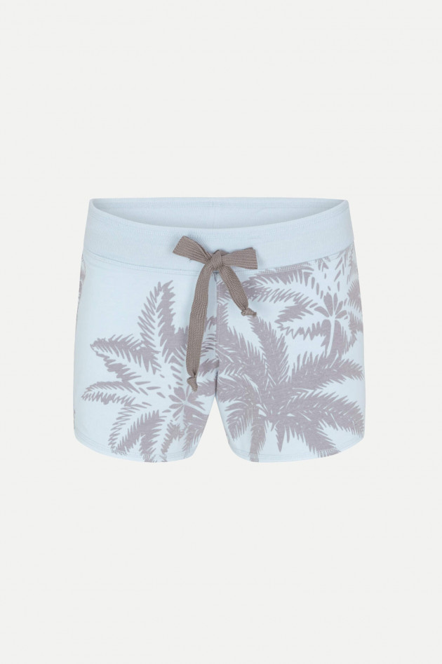 Juvia Shorts mit Palmen-Print in Hellblau