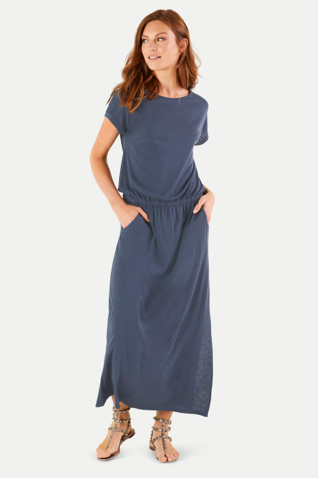 Juvia Cosy Maxi-Kleid in Dunkelblau