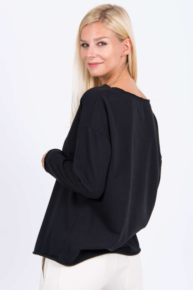 Juvia Sweatshirt MONACO in Schwarz