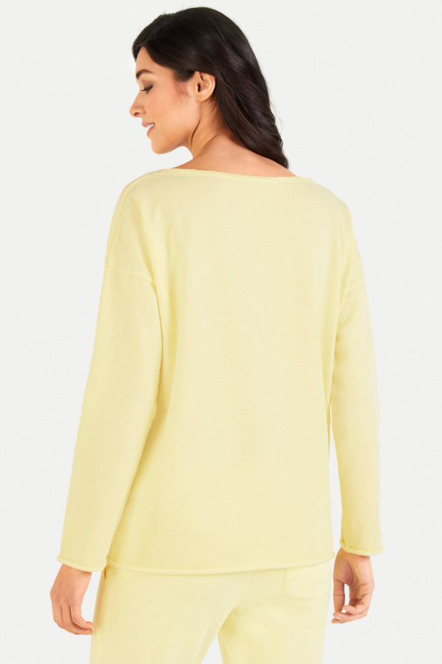 Juvia Relaxed Fit Sweater in Pastellgelb