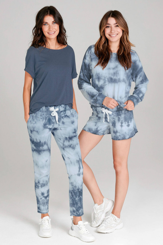 Juvia Sweatshirt im Batik-Design in Blau