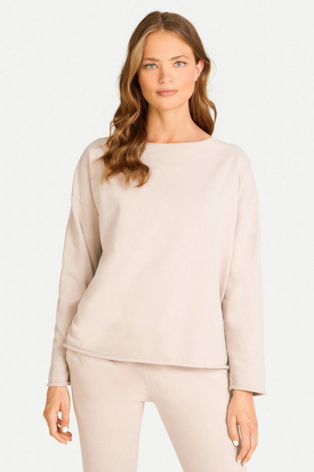 Juvia Relaxed-Fit Sweater in Beige