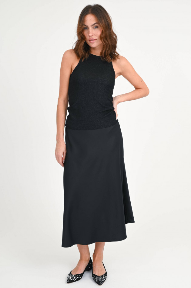 Juvia Satin Midi-Rock in Schwarz