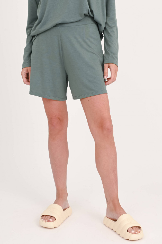 Juvia Shorts in Oliv
