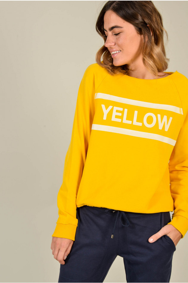 Juvia Sweater mit Schriftzug in Gelb/Weiß