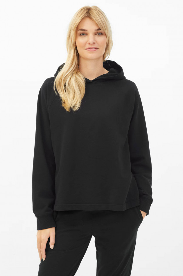 Juvia Hoodie ALENA in Schwarz