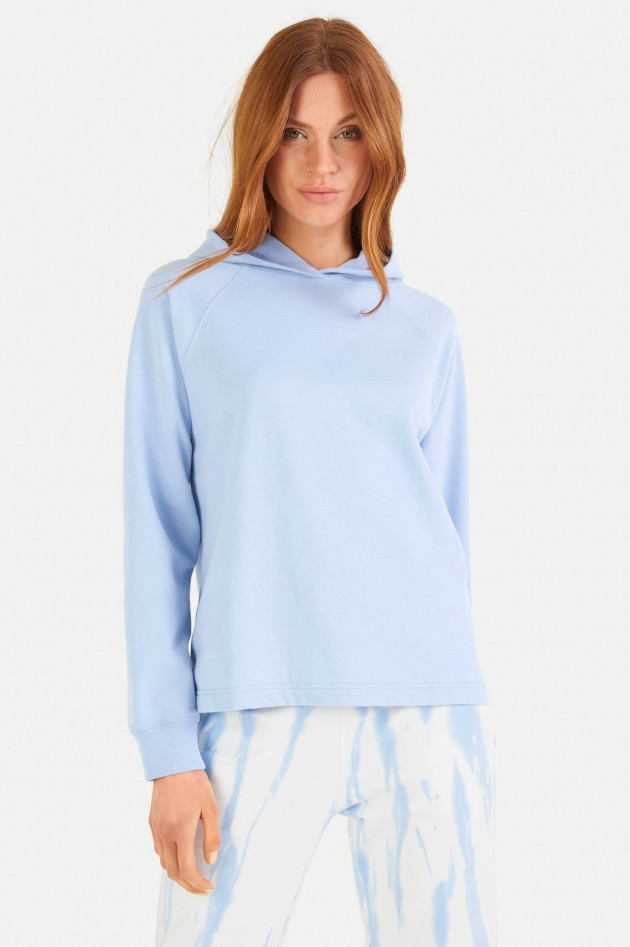 Juvia Sweater mit Kapuze in Hellblau