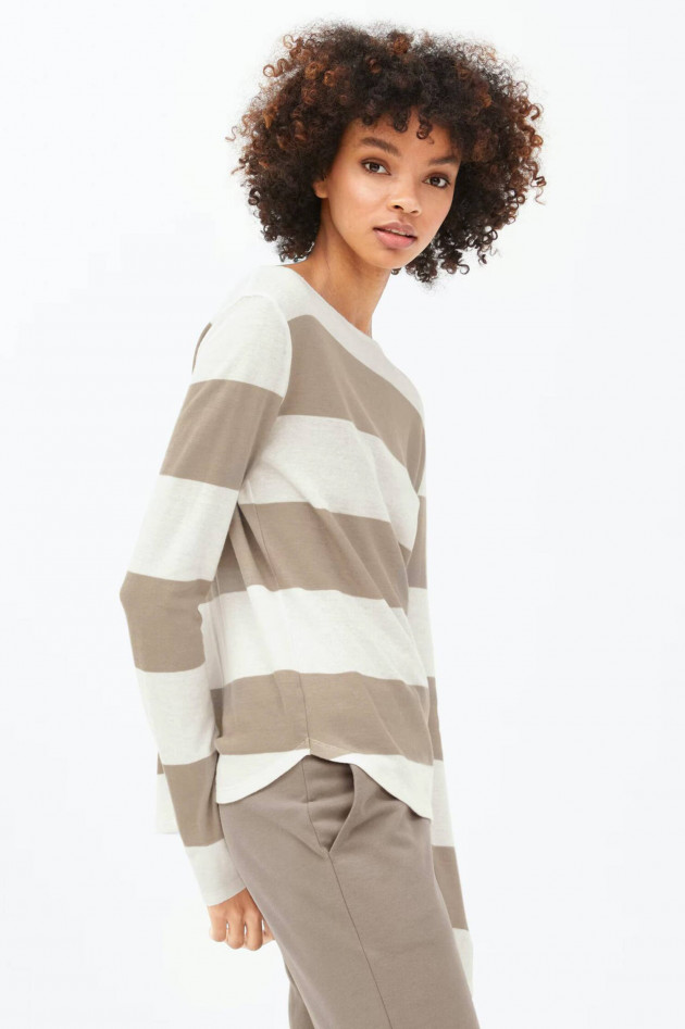 Juvia Gestreiftes aus Cashmere-Mix Shirt in Creme/Taupe