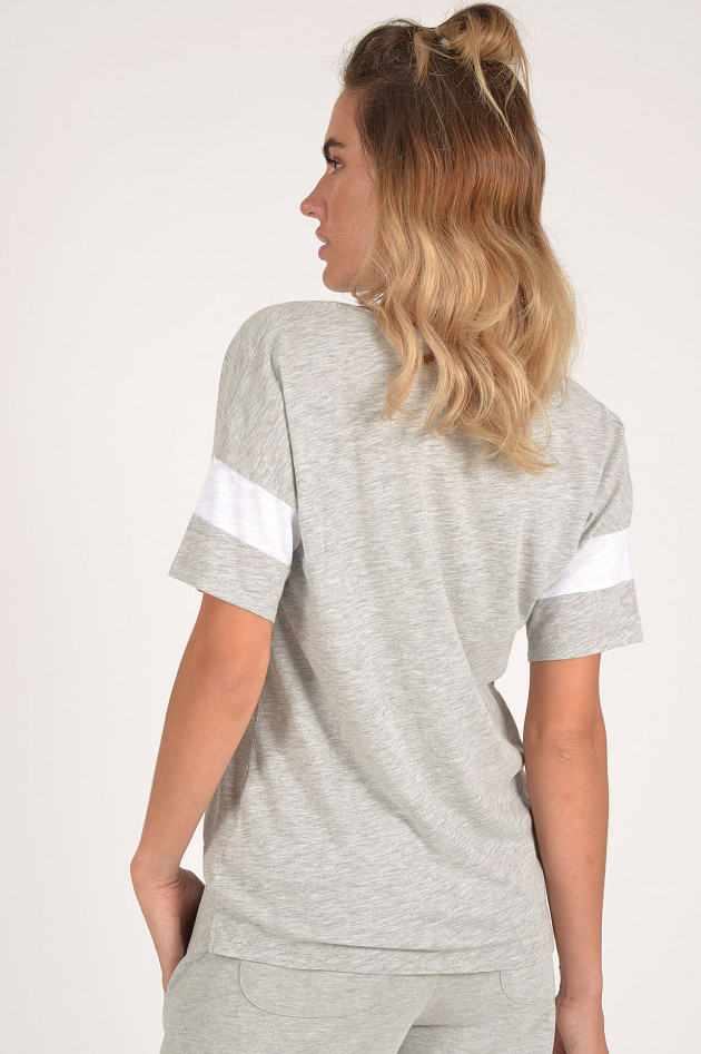 Juvia T-Shirt mit Streifen in Weiß/Schwarz