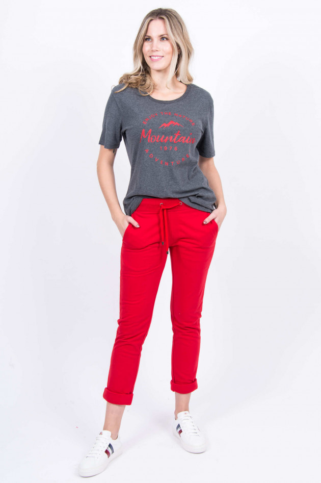 Juvia Baumwollshirt mit Aufdruck in Grau/Rot