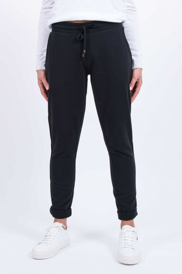 Juvia Sweatpants mit Zierleiste in Schwarz