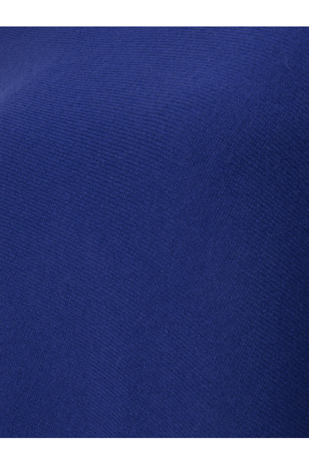 Grüner Kaschmirponcho in Blitzblau