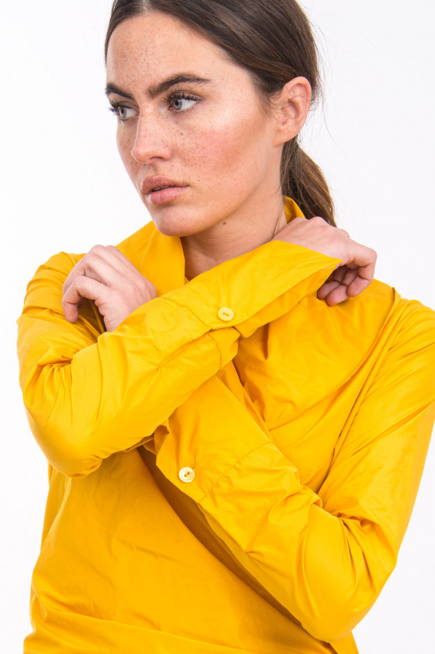 Katharina Hovman Wickelbluse in Gelb