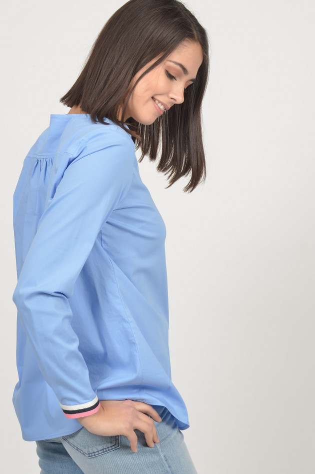 La Camicia Bluse in Hellblau