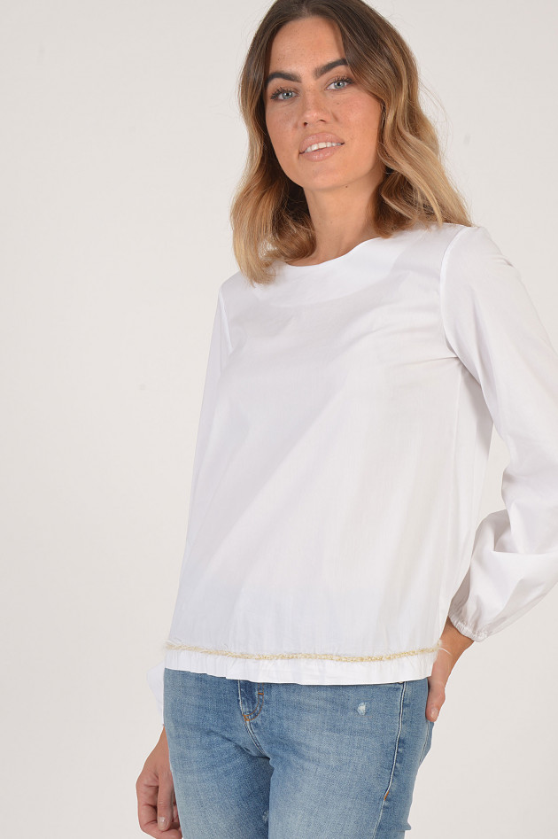 La Camicia Bluse mit Schmuckkette am Saum in Weiß