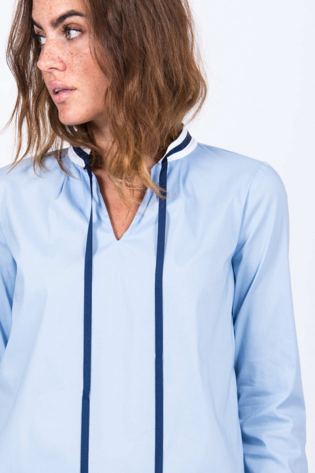 La Camicia Schluppenbluse in Hellblau