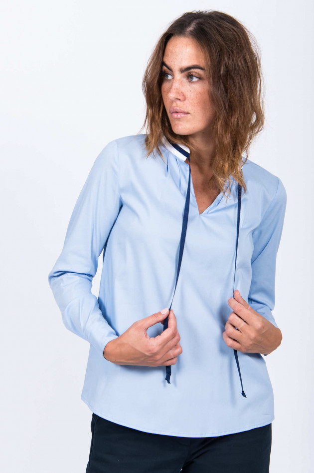 La Camicia Schluppenbluse in Hellblau