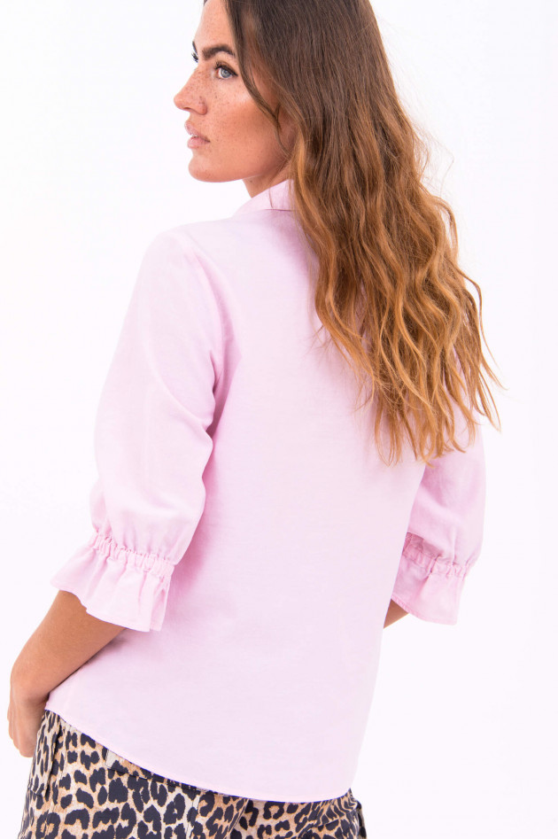 La Camicia Bluse mit Perlmutt-Knopfleiste in Rosa