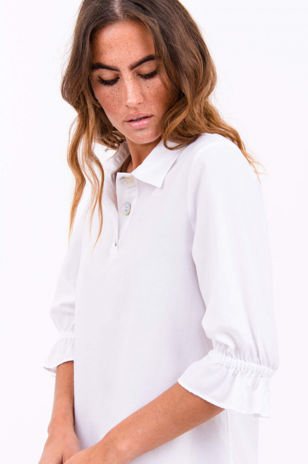 La Camicia Bluse mit Perlmutt-Knopfleiste in Weiß