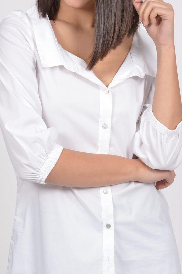 La Camicia Bluse mit weitem Kragen in Weiß