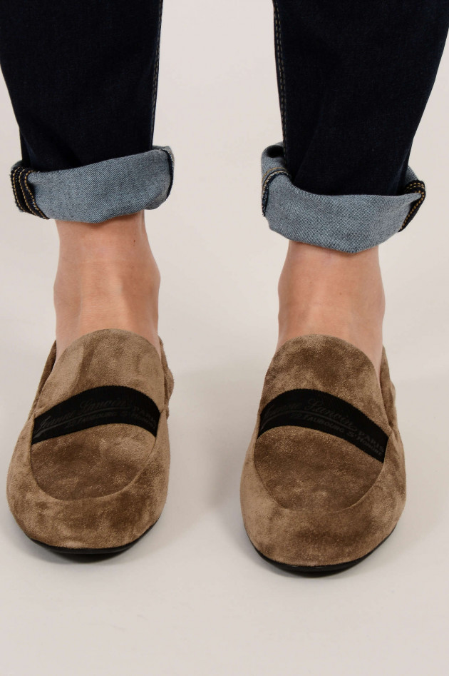 Lanvin Loafers aus Veloursleder in Taupe