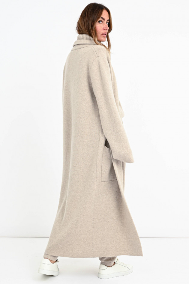 Lisa Yang Maxi-Strickmantel aus Kaschmir in Sand