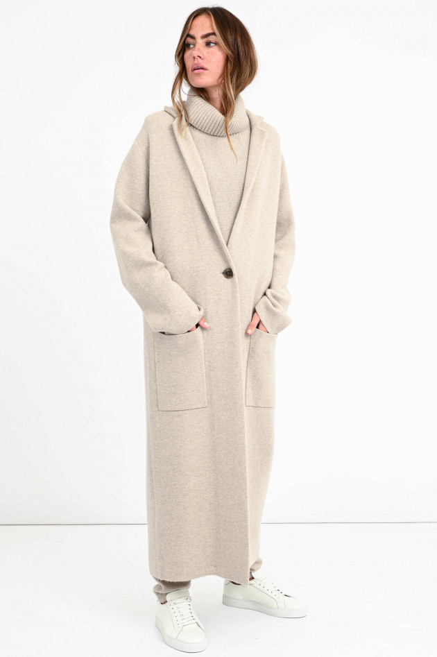 Lisa Yang Maxi-Strickmantel aus Kaschmir in Sand