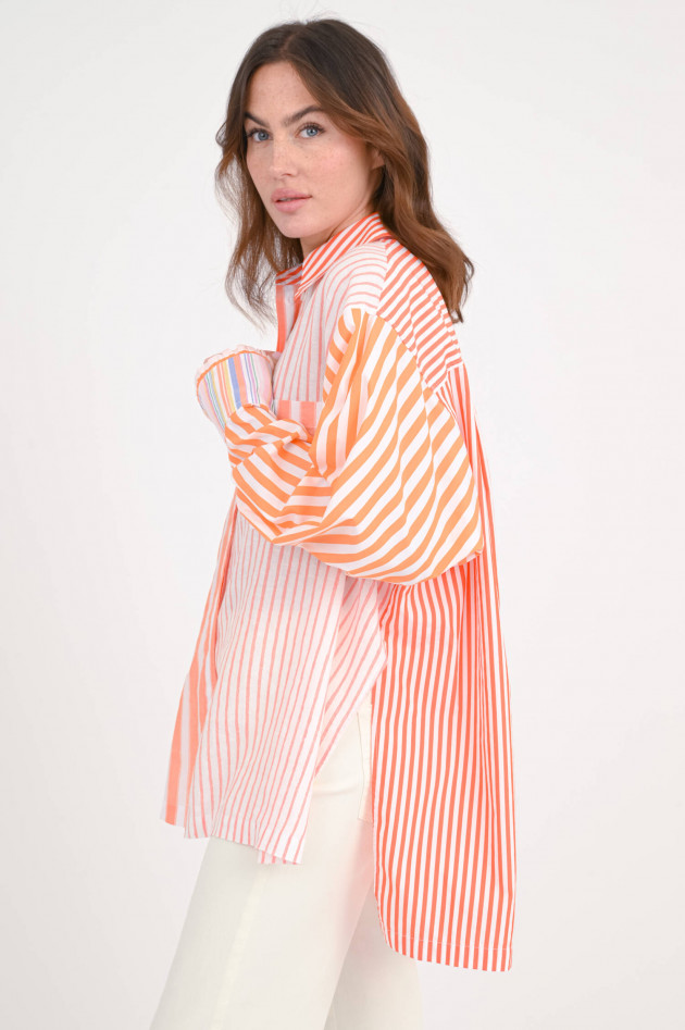 Love Joy Victory Oversize-Bluse STRELITZA in Orange/Multicolor