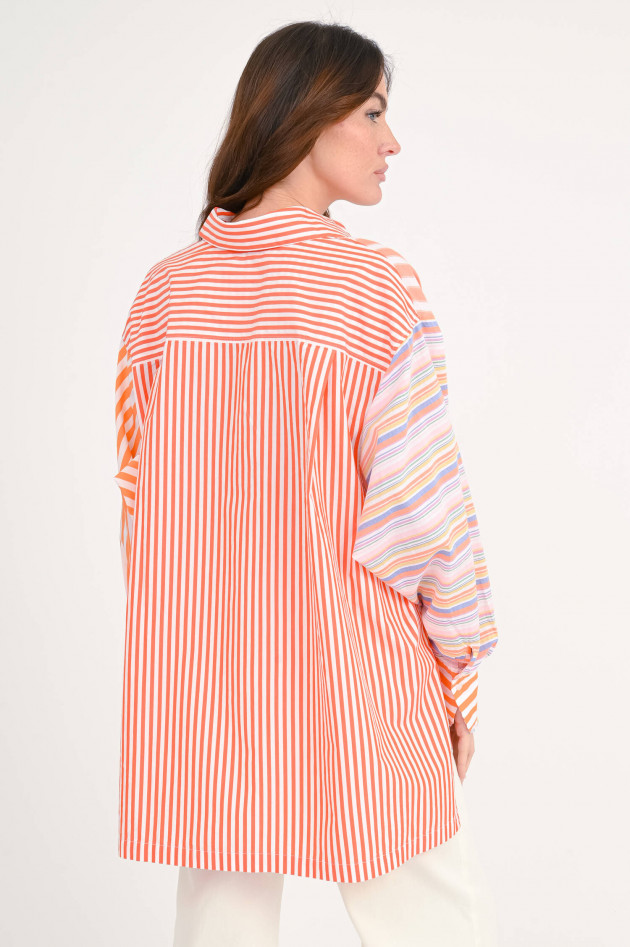 Love Joy Victory Oversize-Bluse STRELITZA in Orange/Multicolor